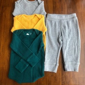 Primary Thermals bundle of 4 pieces-  9-12 months